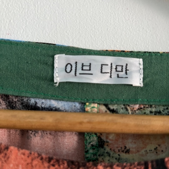 Funky Korean  Graphic bubble dresses. XL /XXL - Picture 8 of 8